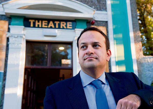 愛爾蘭衛生部長瓦拉德卡（Leo Varadkar）18日受訪時公開出櫃，成為愛爾蘭史上第一位公開同志身分的內閣閣員。（圖：Leo Varadkar T.D.'s Facebook）