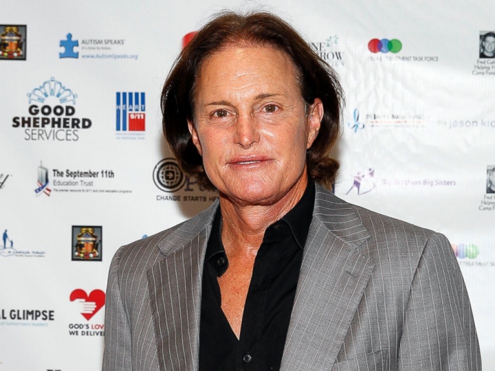 奧運十項全能金牌、影星布魯斯.傑納(Bruce Jenner)昔日的照片。(圖:美聯社)