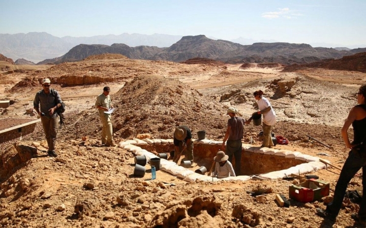 遺址為其中一個煉銅場礦渣。（圖：Central Timna Valley Project）