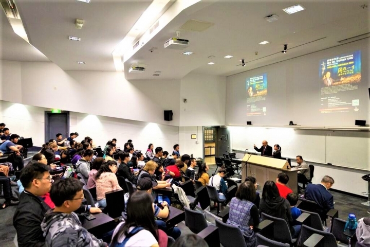 唐崇榮牧師在阿德萊德舉行大學講座。（圖：唐崇榮牧師澳紐佈道會臉書）