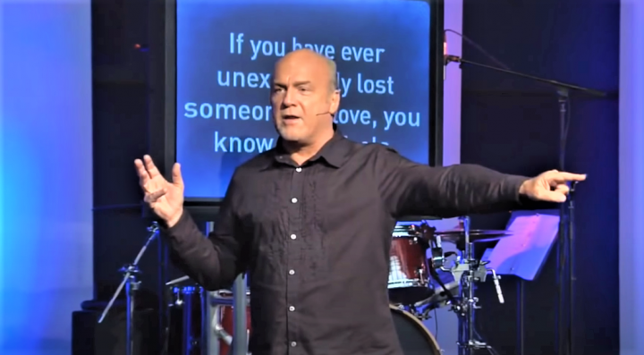 雷格·羅利 (Greg Laurie)牧師。（圖：視頻擷圖） 