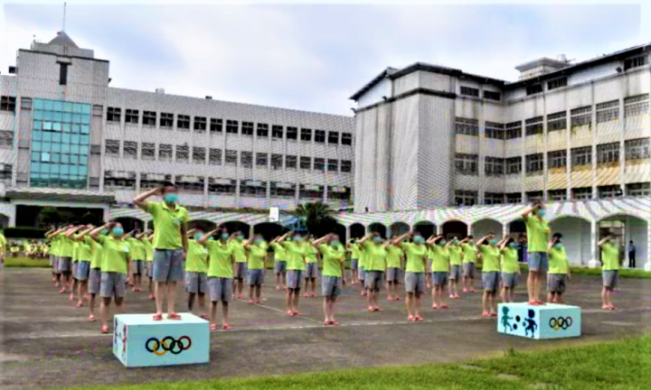 桃園女子監獄今年5月舉辦防疫健康操比賽活動。（圖：桃園女子監獄視頻擷圖） 