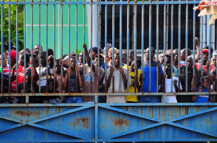 海地發生美國傳教士及兒童集體遭綁架事件。（圖：Kaumudy Global視頻擷圖） 