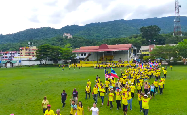 「為耶穌行走」參加者從巴東默迪卡州立公園出發。（圖：Walk For Jesus 2023 YouTube擷圖）