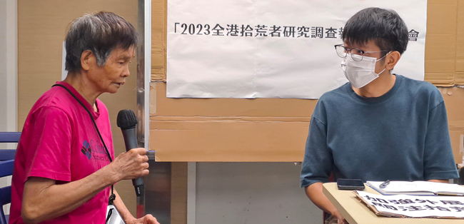 社工呂家進［右］表示，信義會靈合長者健康中心提供再就業機會。（圖：基督日報）