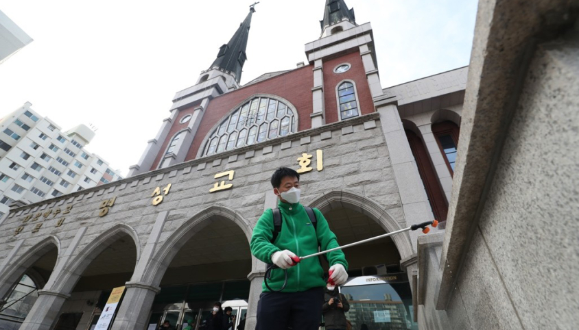 教宗咳嗽停彌撒 南韓天主教236年首停全國彌撒 