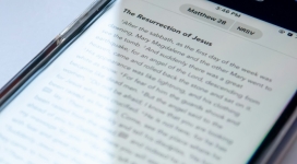 「YouVersion」聖經應用程式已被下載安裝上達7.27億次